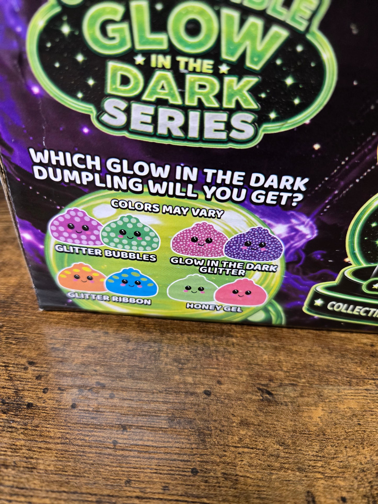 Fun Doh Glow-in-The-Dark Mystery Dumpling Squishy Toy